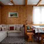 Flat Apartman *